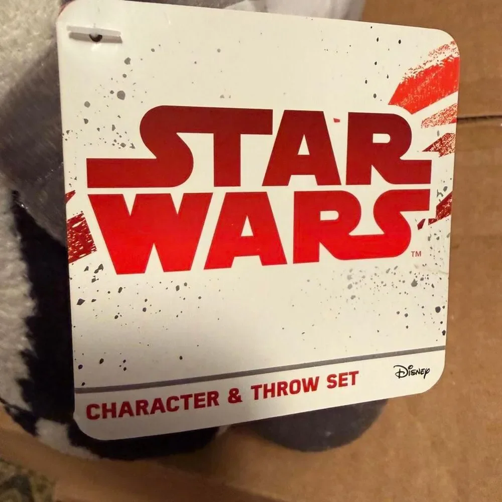 Star-wars Throw Blanket and Plush